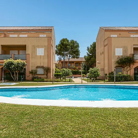 Novo Atlantico Golf, Novo Sanctipetri Apartment
